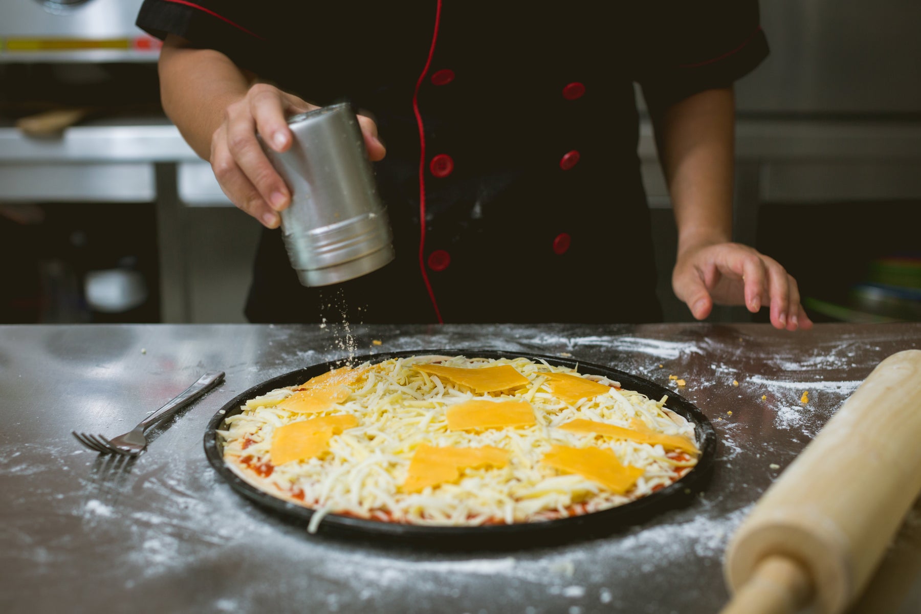 5 Secrets to Making Restaurant-Quality Pizza at Home